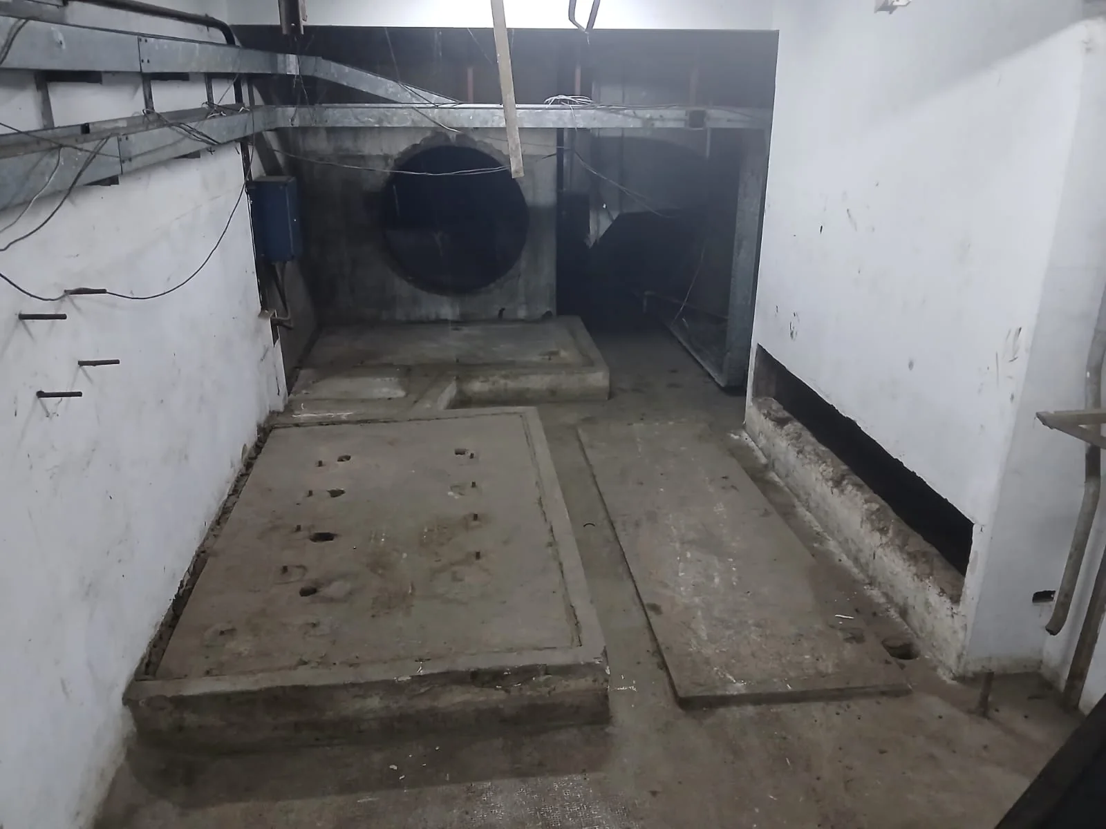Espacio preparado tras el retiro del extractor de aire anterior
